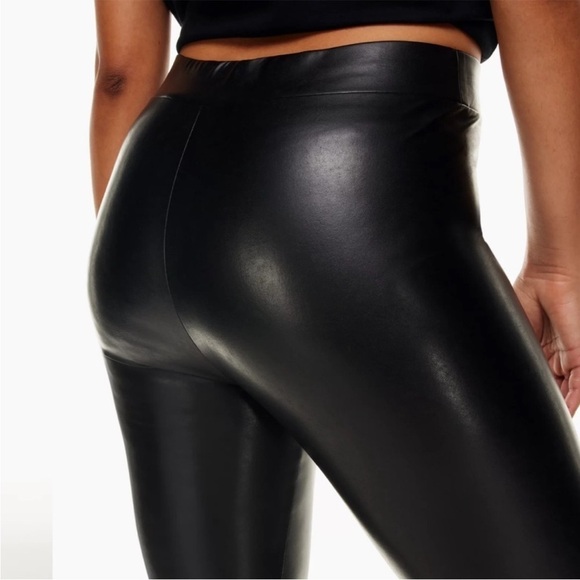 Aritzia Ten by Babaton Showcase Pants faux leather leggings skinny black small - Picture 2 of 16